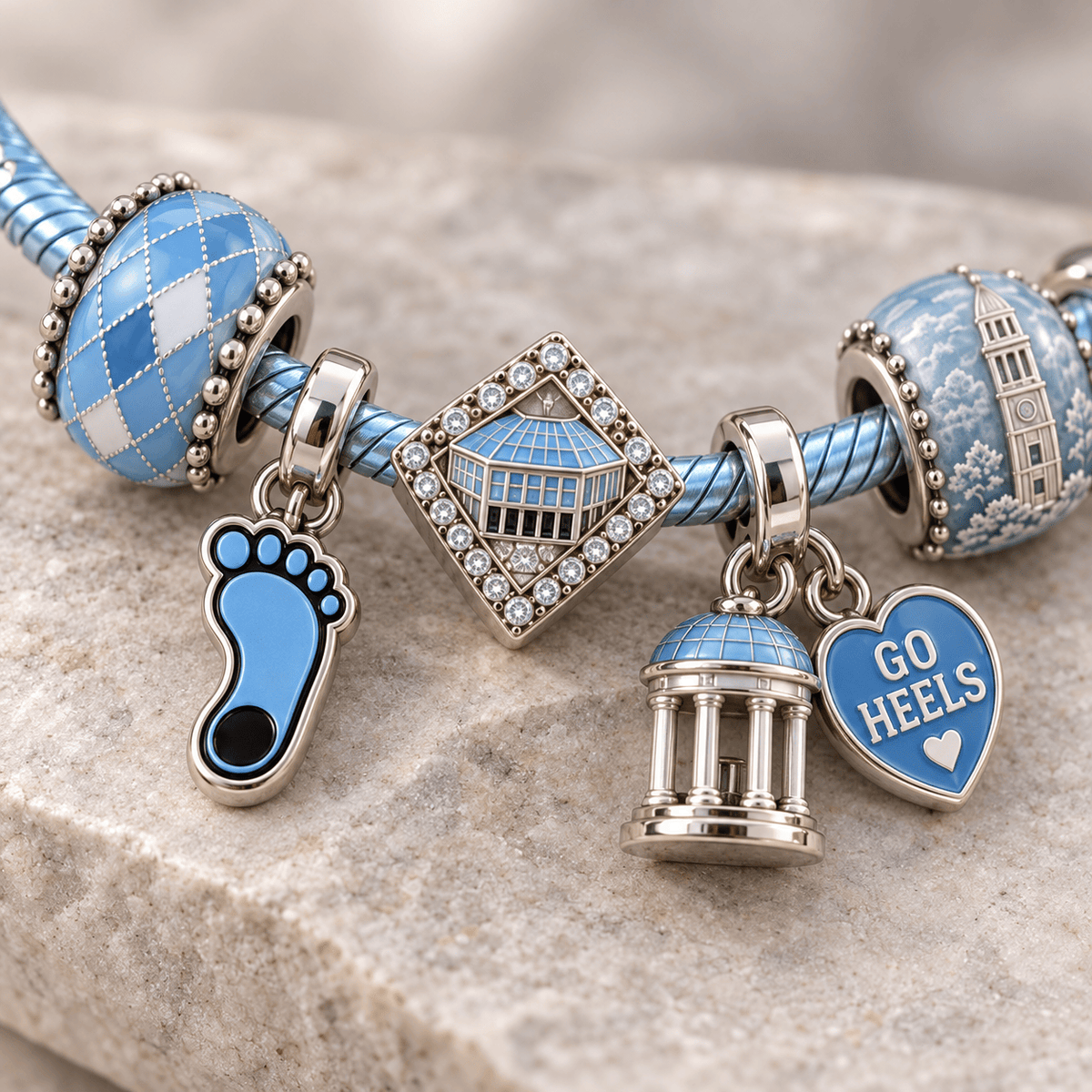 UNC Silver Charm Bracelet Set PTKL